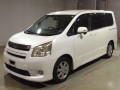 2009 Toyota Noah
