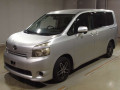 2008 Toyota Voxy