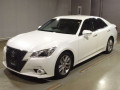 2014 Toyota Crown
