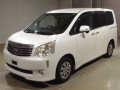 2012 Toyota Noah