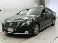 2013 Toyota Crown Majesta