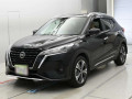 2022 Nissan KIX