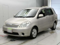 2004 Toyota Raum