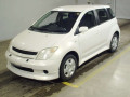 2002 Toyota IST