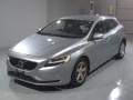 2017 Volvo V40