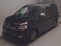 2011 Toyota Voxy
