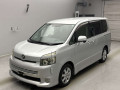 2009 Toyota Voxy