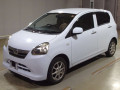 2013 Daihatsu Mira e:S