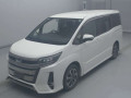 2017 Toyota Noah