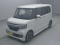 2018 Honda N-BOX CUSTOM