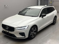 2021 Volvo V60