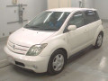 2003 Toyota IST