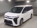 2018 Toyota Voxy