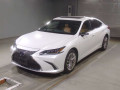 2019 Lexus ES