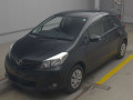 2013 Toyota Vitz