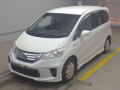 2013 Honda Freed hybrid