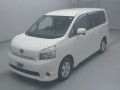 2009 Toyota Voxy