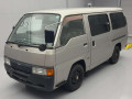 2001 Nissan Caravan Van