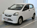 2013 Daihatsu Mira e:S