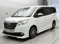 2015 Toyota Noah