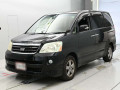 2007 Toyota Noah