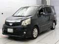 2012 Toyota Noah