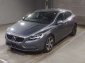 2016 Volvo V40