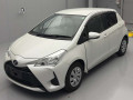 2017 Toyota Vitz
