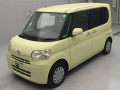 2010 Daihatsu Tanto