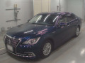 2016 Toyota Crown Hybrid