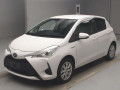 2017 Toyota Vitz