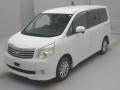 2011 Toyota Noah