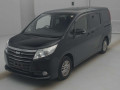 2015 Toyota Noah