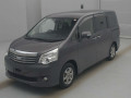 2013 Toyota Noah