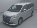 2015 Toyota Noah