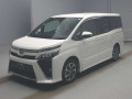 2017 Toyota Voxy
