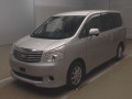 2010 Toyota Noah
