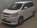 2008 Toyota Noah