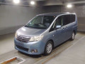 2013 Nissan Serena