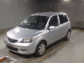 2004 Mazda Demio