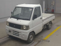 2001 Mitsubishi Minicab Truck
