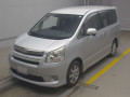 2008 Toyota Noah