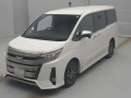 2022 Toyota Noah