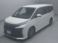 2025 Toyota Voxy