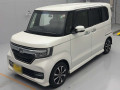 2018 Honda N-BOX CUSTOM