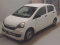 2015 Daihatsu Mira e:S
