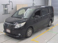 2015 Toyota Noah