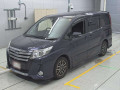 2014 Toyota Noah