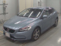2017 Volvo V40