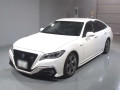 2019 Toyota Crown Hybrid